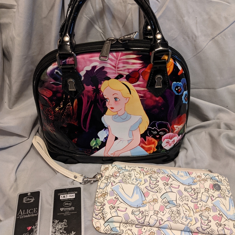 Loungefly Alice in Wonderland Handbag and Wallet